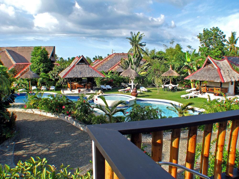 Dolphin House Resort Moalboal Exterior photo