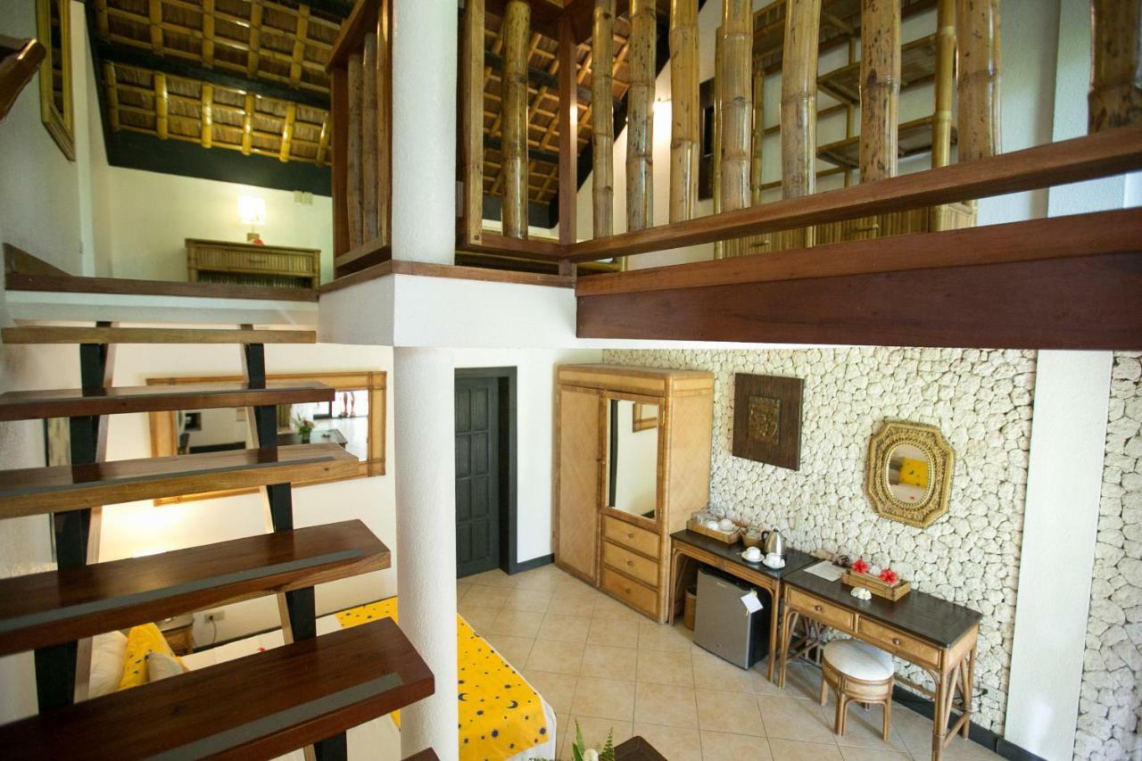 Dolphin House Resort Moalboal Exterior photo