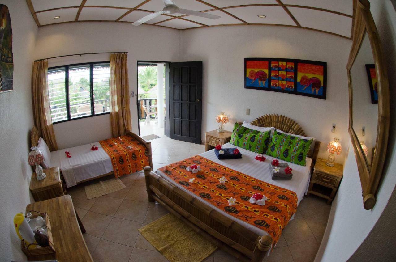 Dolphin House Resort Moalboal Exterior photo