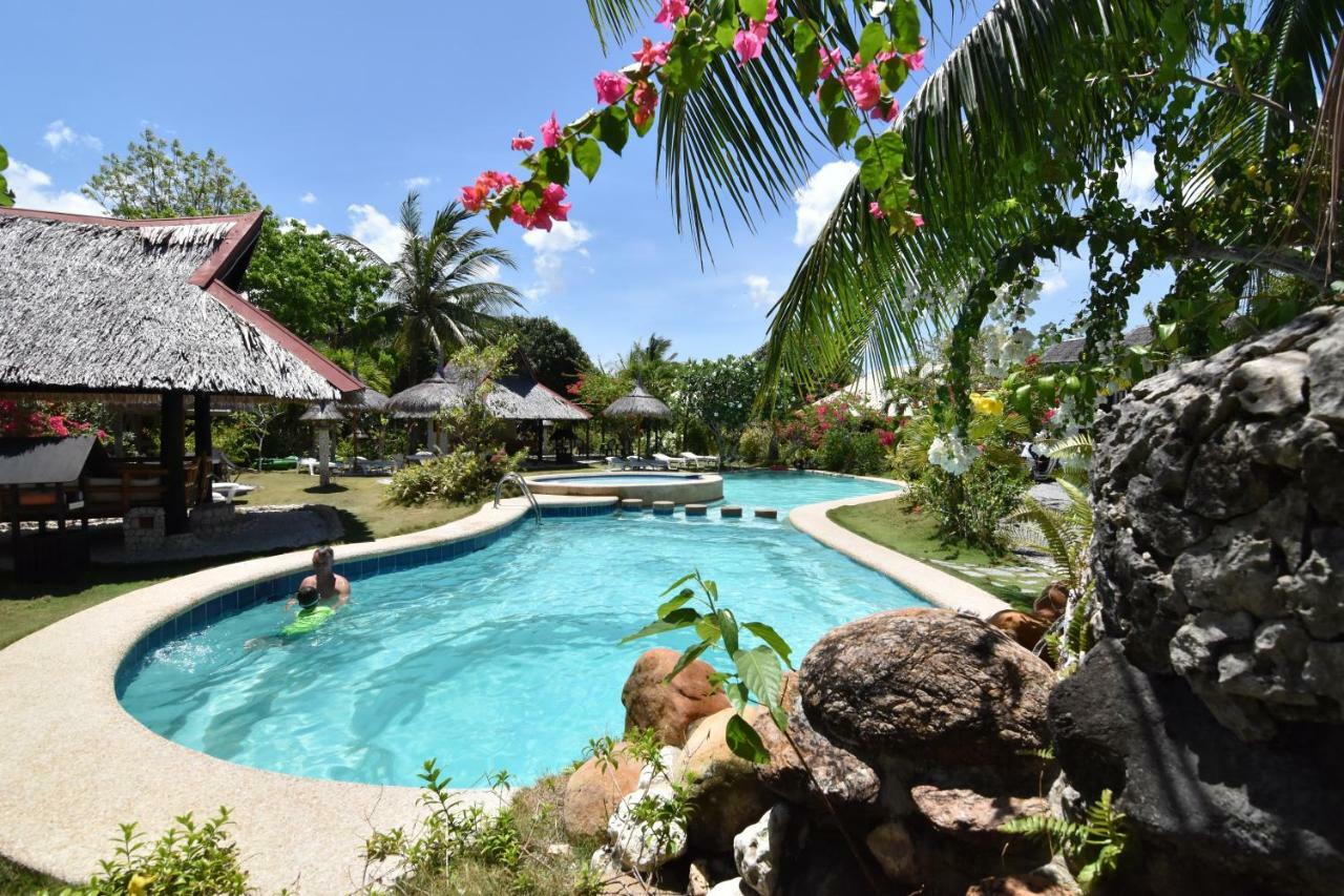 Dolphin House Resort Moalboal Exterior photo