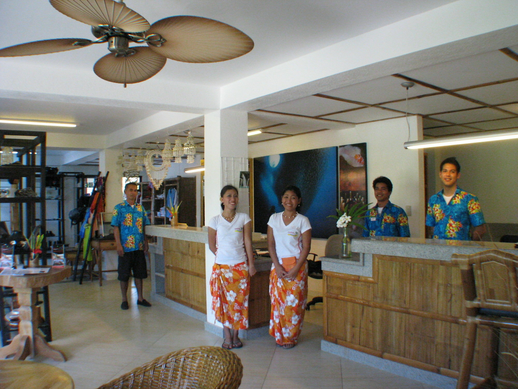 Dolphin House Resort Moalboal Exterior photo