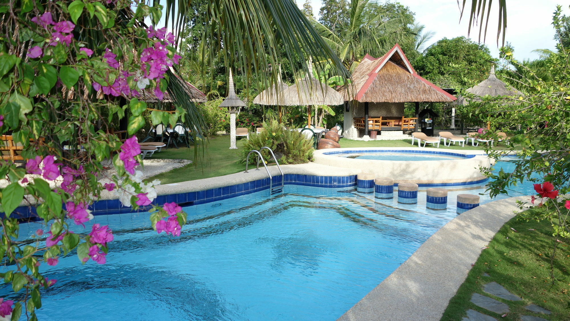 Dolphin House Resort Moalboal Exterior photo